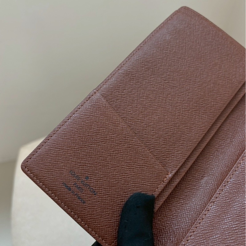 🏷️ Louis Vuitton 長夾-2