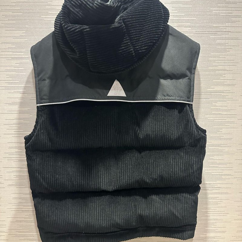 💎Han's house精品服飾💎moncler Granier 滑雪系列 羽絨外套 可拆變背心  原價82500-4