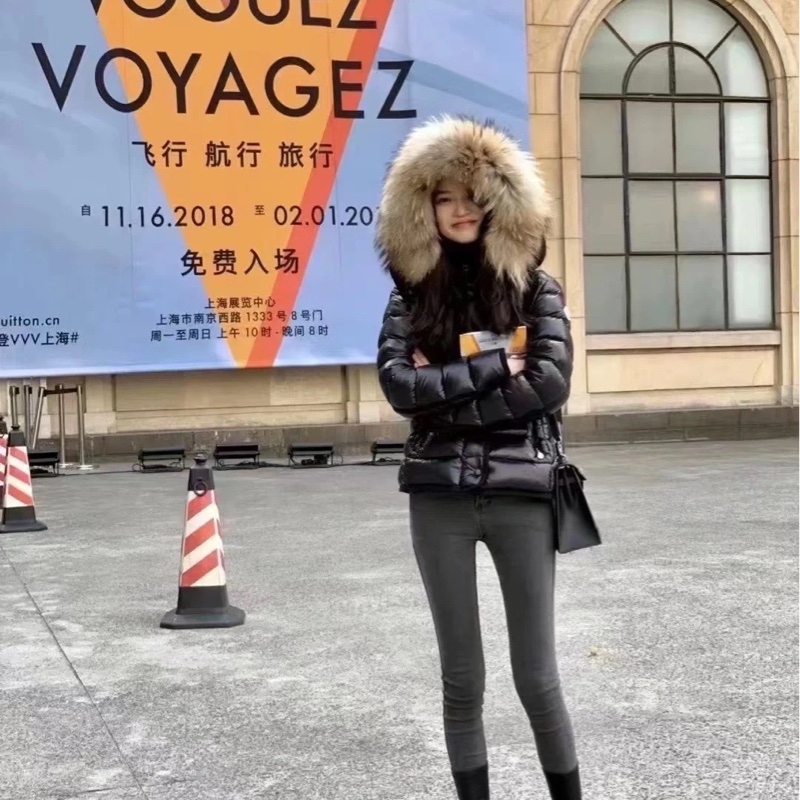 Moncler Armoise Giubbotto 黑色亮面 精典貉子毛 狐狸毛領 連帽外套 羽絨外套 防風外套 夾克-5