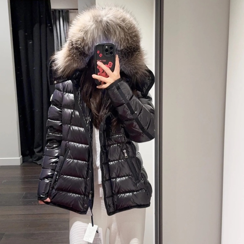 Moncler Armoise Giubbotto 黑色亮面 精典貉子毛 狐狸毛領 連帽外套 羽絨外套 防風外套 夾克-17