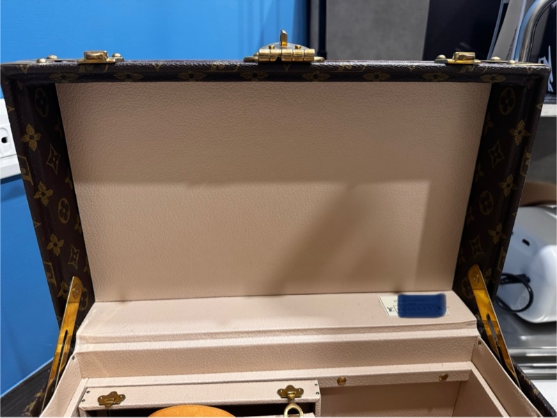 LV化妝箱-10