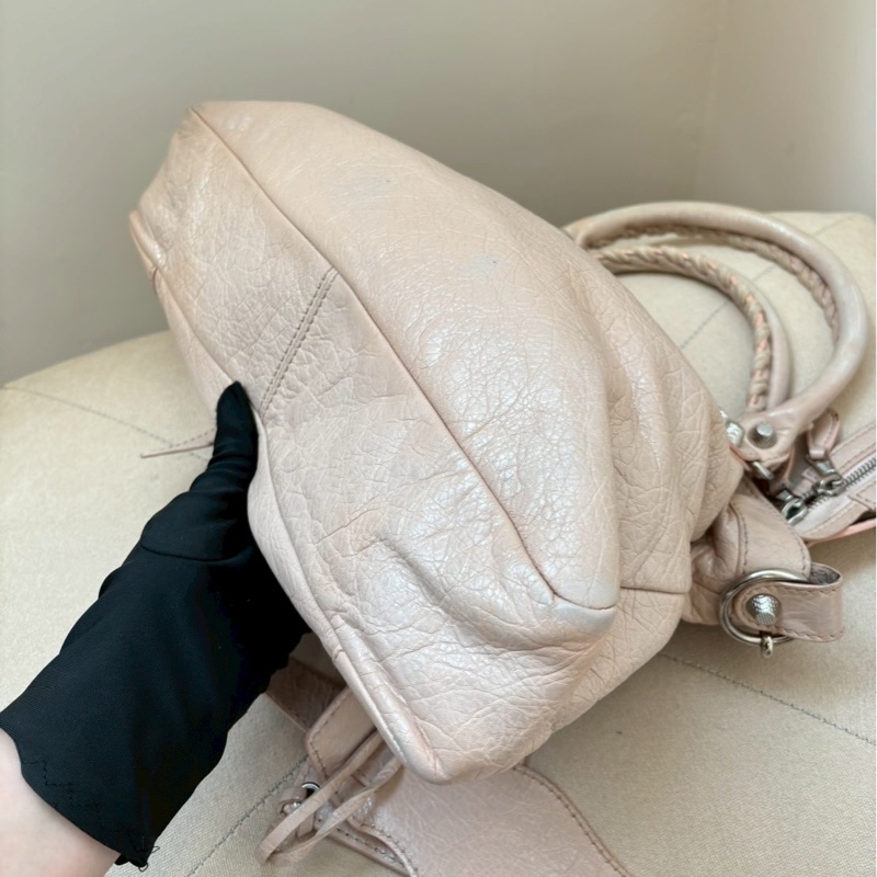 Balenciaga 粉色機車包💗-2