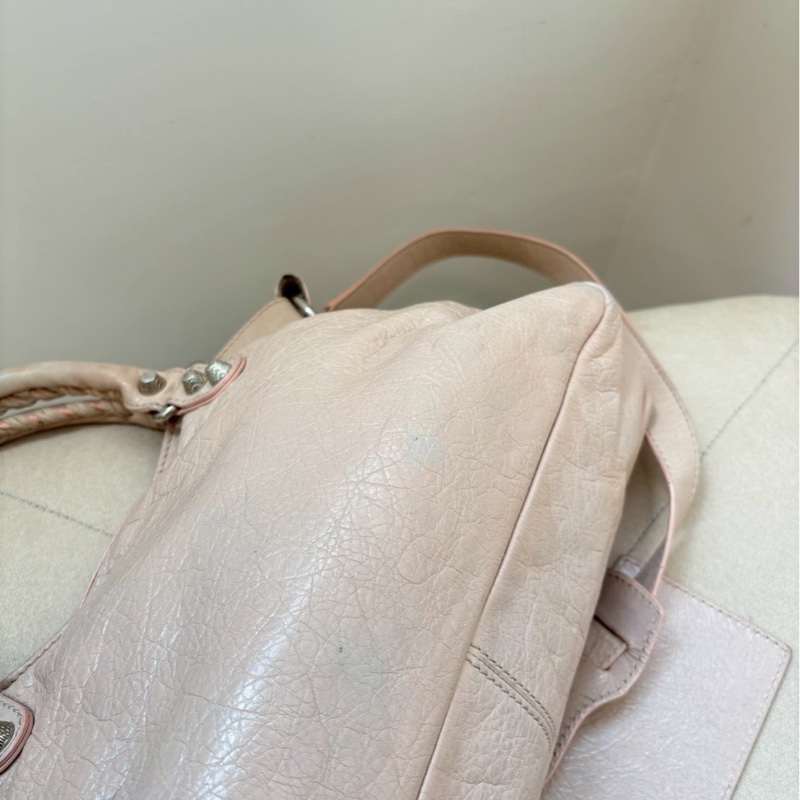 Balenciaga 粉色機車包💗-4