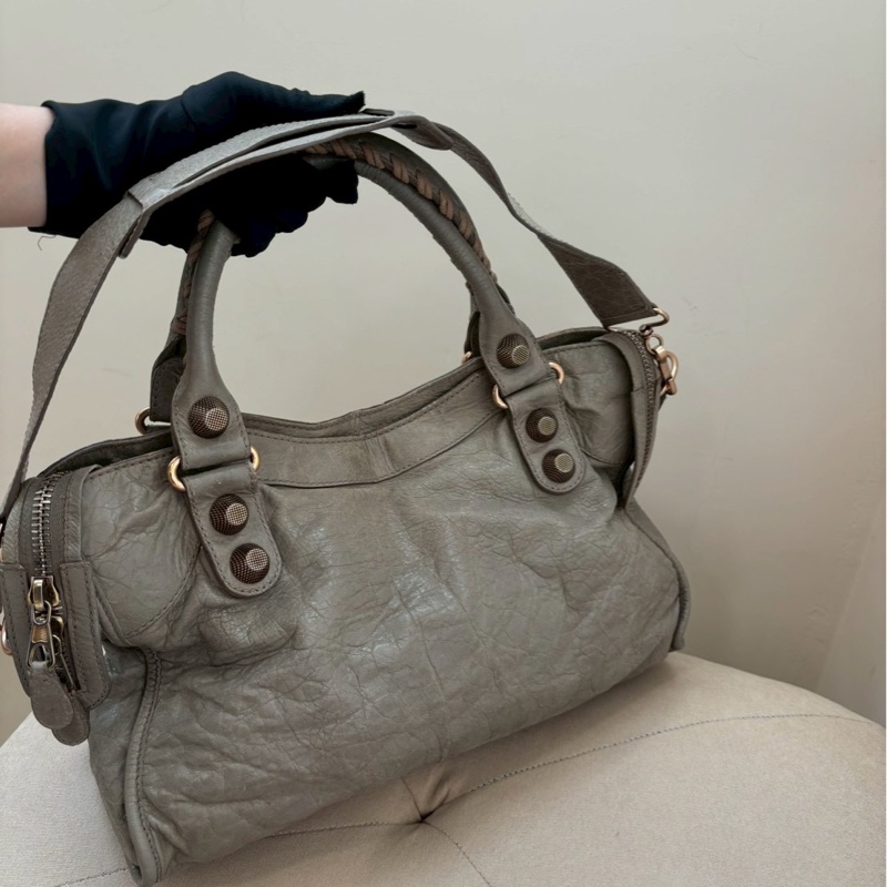 🏷️ Balenciaga 沙丘色機車包-13