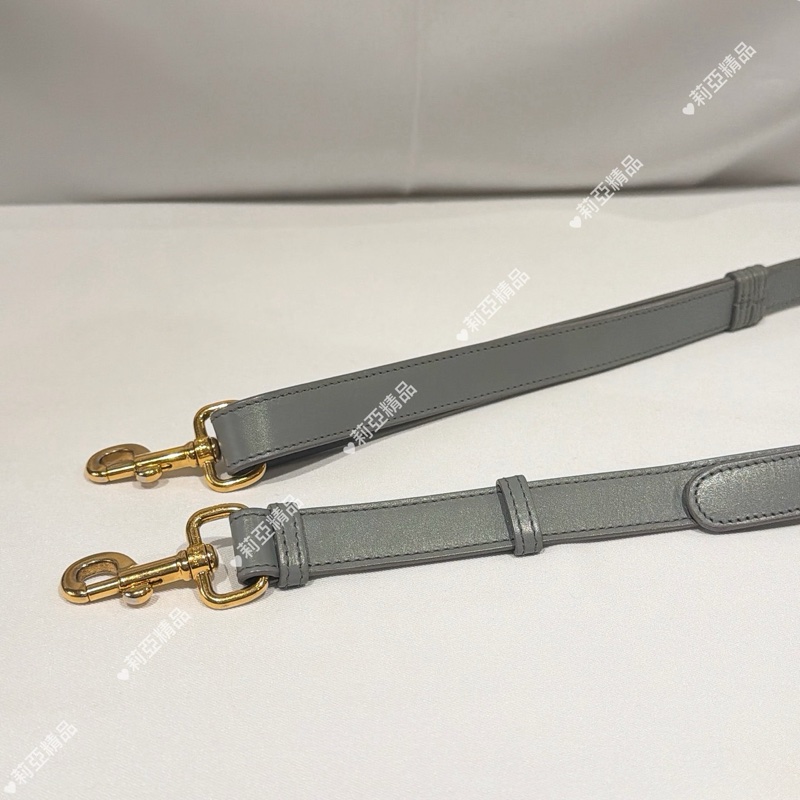 莉亞精品♡ Dior Bobby 中號 岩石灰 二手美包-15