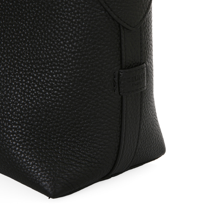 CELINE Harry Capreather 黑色斜背包 25FW 122333GT7 38SI-7