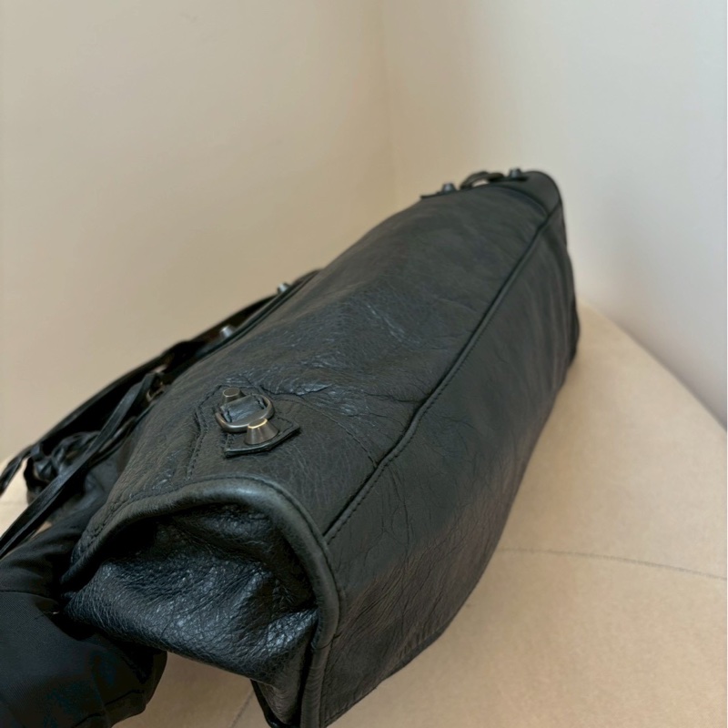 🏷️ Balenciaga 黑武士機車包-4