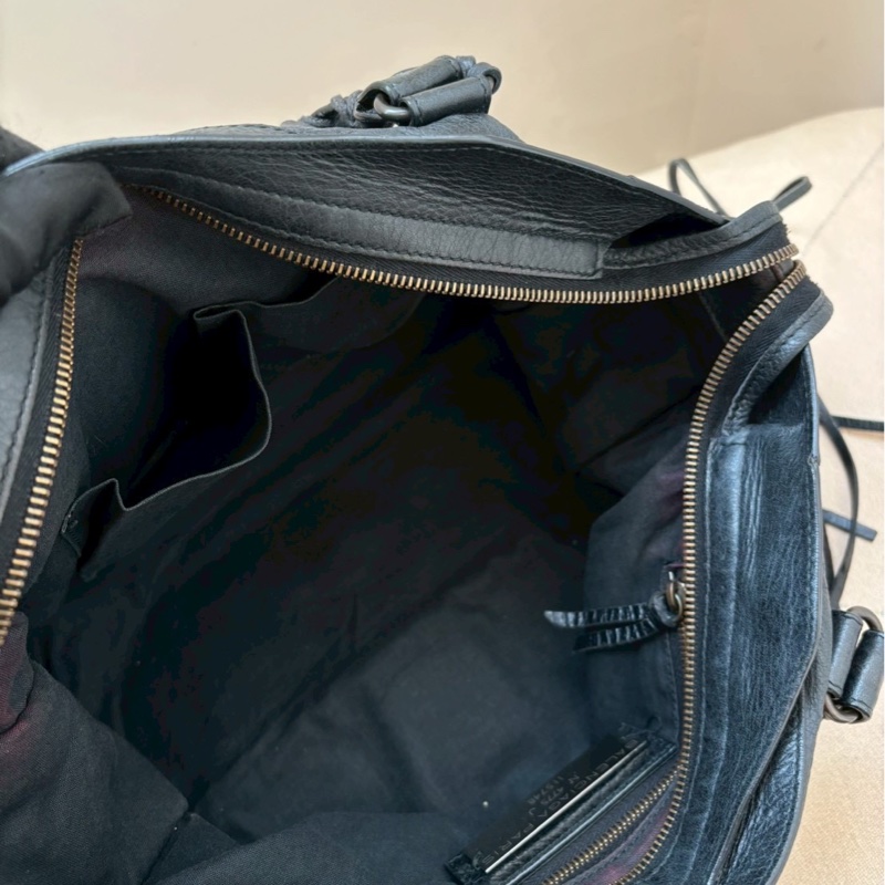 🏷️ Balenciaga 黑武士機車包-9