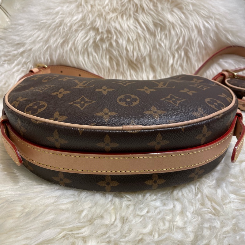 LV M46828 Croissant MM-6