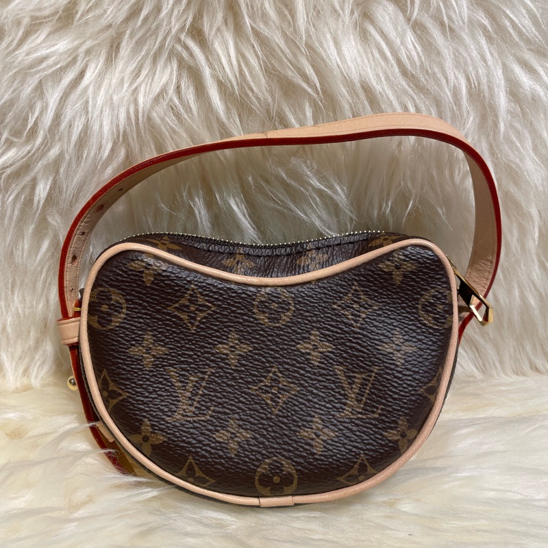 LV M46828 Croissant MM-12