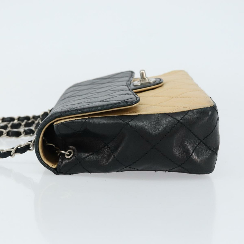 【日本直送】香奈兒 (CHANEL) 絎縫鏈條單肩包 羊皮 米色 黑色 CC 標誌 BA8256-3