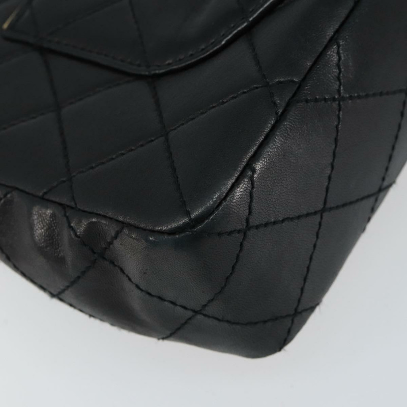 【日本直送】香奈兒 (CHANEL) 絎縫鏈條單肩包 羊皮 米色 黑色 CC 標誌 BA8256-8