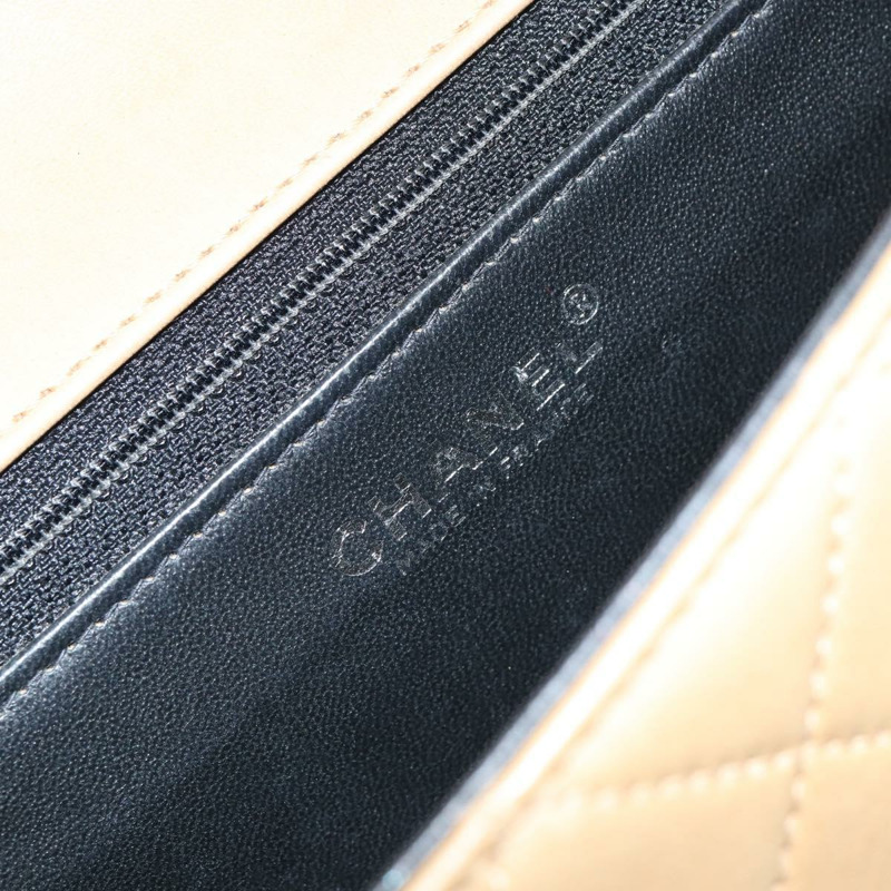 【日本直送】香奈兒 (CHANEL) 絎縫鏈條單肩包 羊皮 米色 黑色 CC 標誌 BA8256-18