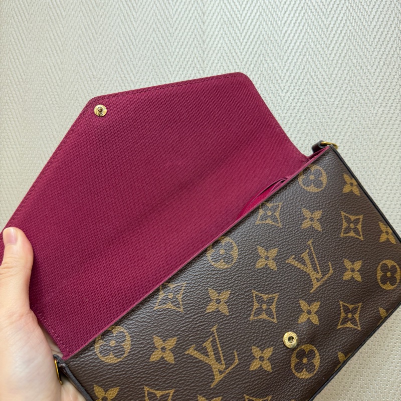 LV 原花金釦三合一鍊包M81896-9