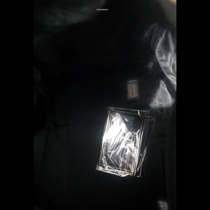 CHANEL香奈兒，黑，旅行休閒包duffle bag，二手,雷標和卡齊全-4