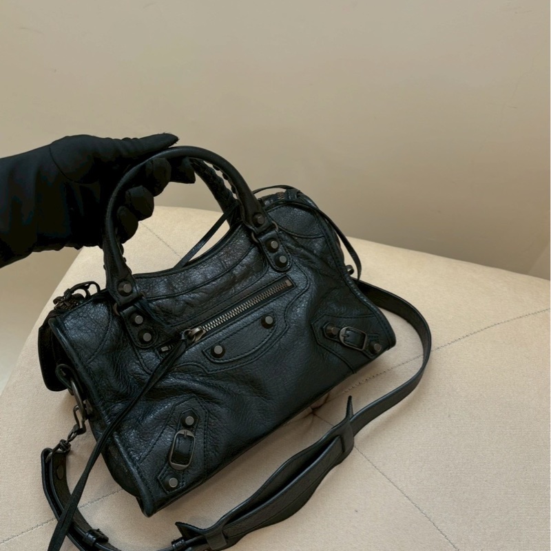 🏷️ Mini Balenciaga 機車包-4