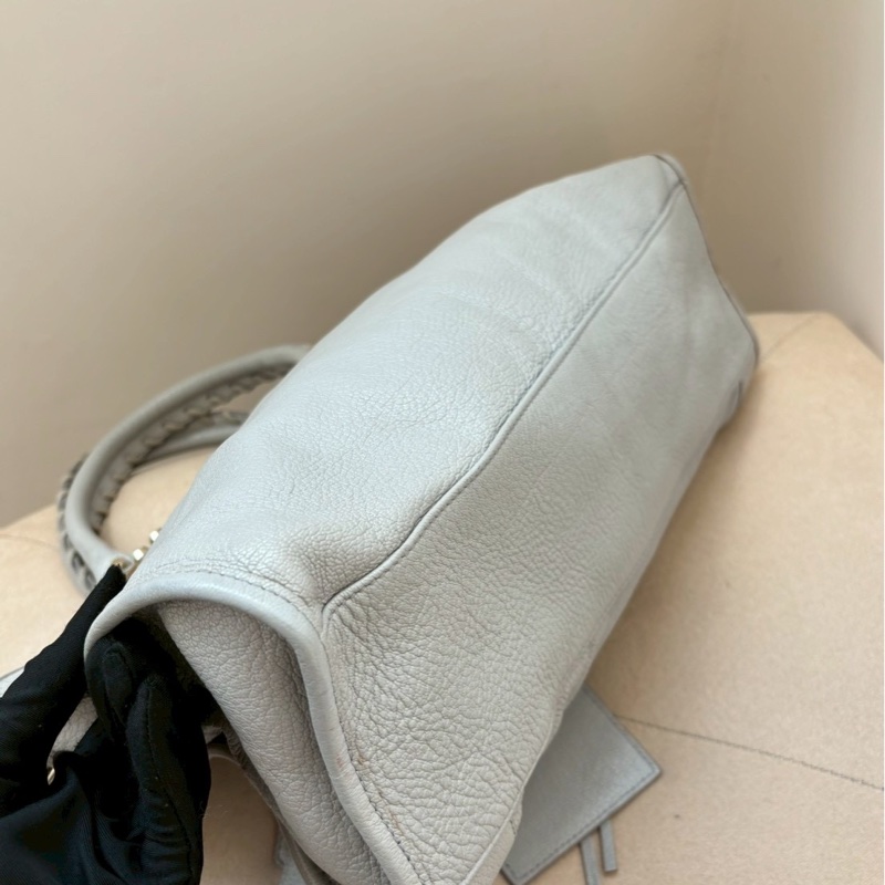 🏷️ Balenciaga 霧霾藍機車包-9