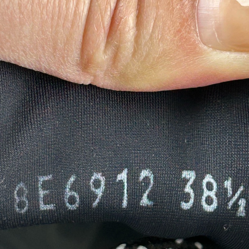 97新Fendi芬迪老花休閒運動鞋 尺碼:38.5 經典老花點綴 上腳休閒運動-6