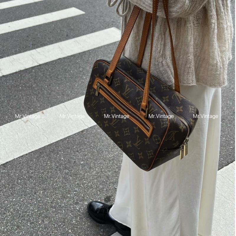 🏷️ Louis Vuitton 開口笑-3