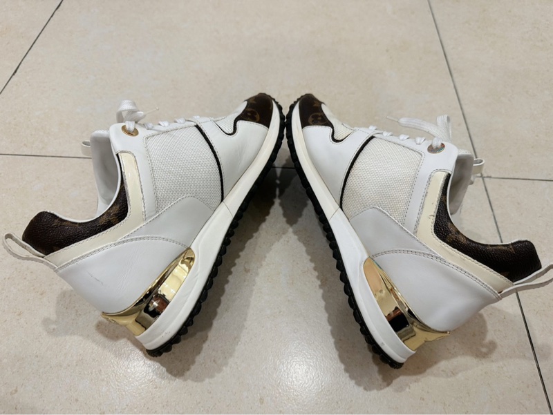 Louis Vuitton (LV) Run Away Sneaker經典老花運動鞋-2