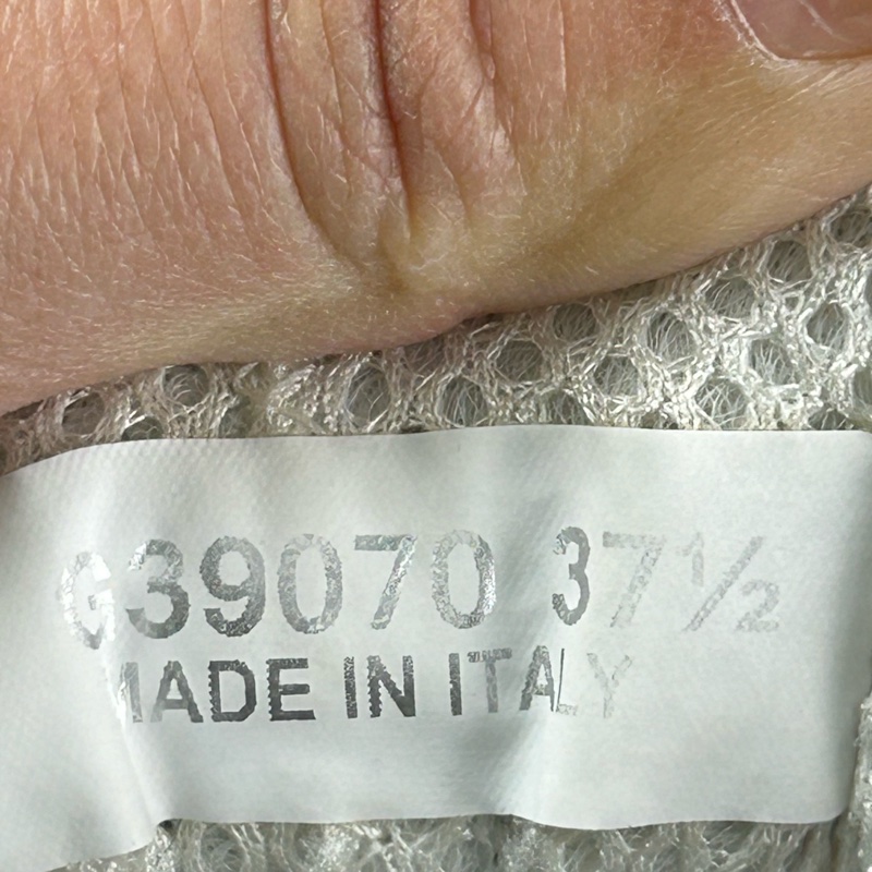 97新Chanel香奈兒熊貓運動鞋 尺碼：37.5 碼雙C小金扣低調奢華 熊貓配色-6