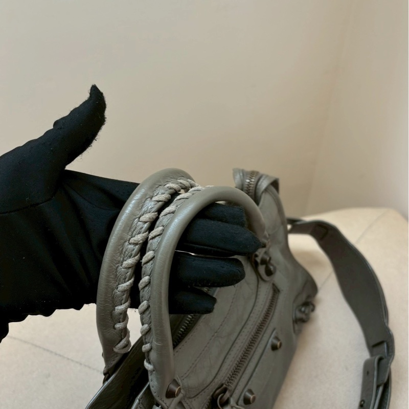 🏷️ Balenciaga 大象灰-13