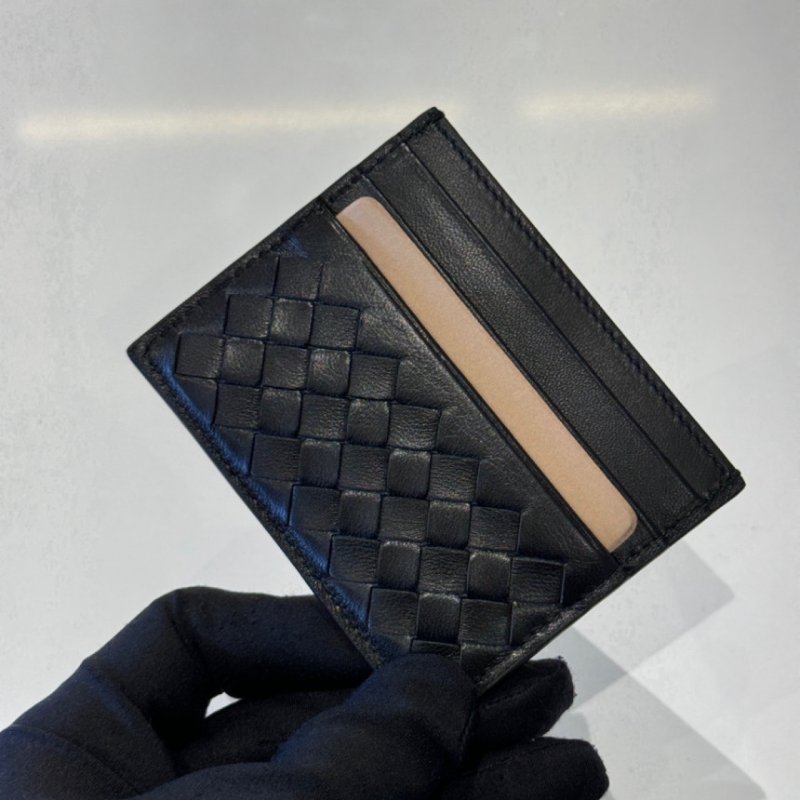 🎊佳節特賣🎁Bottega Veneta 162150 經典小羊皮編織名片卡夾 黑色-2