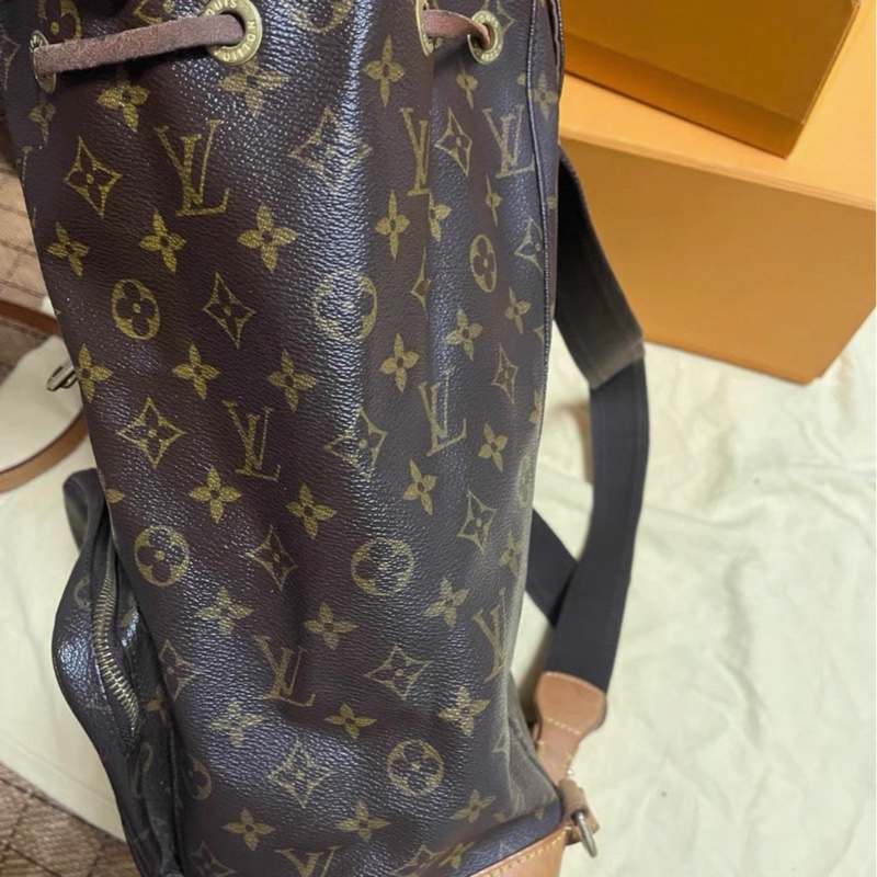 Lv 中古老花大號雙肩包-3