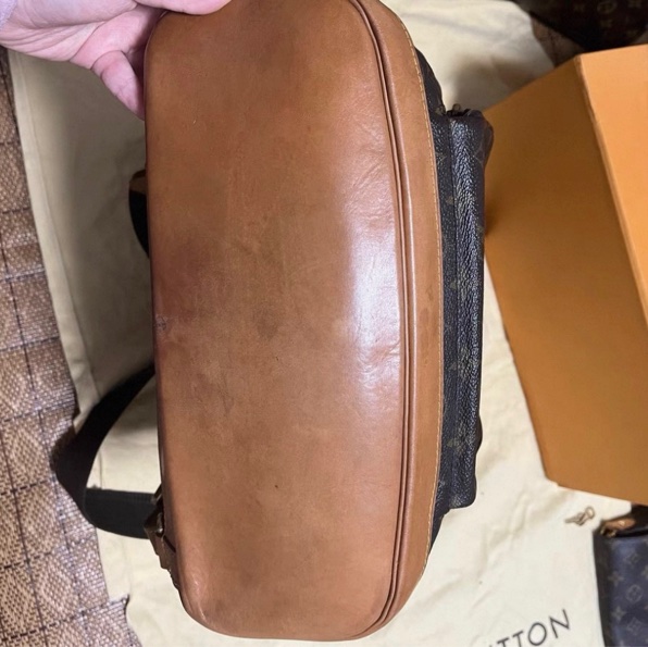 Lv 中古老花大號雙肩包-6