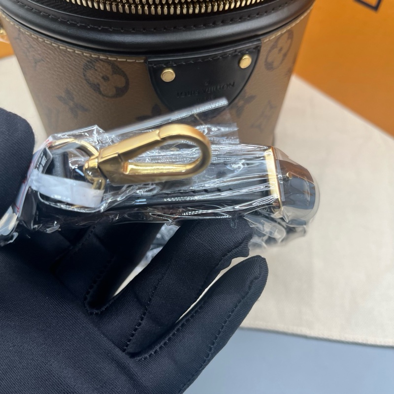 25年11月 路易威登Lv發財桶 五金全膜 附件齊全 防塵袋-6