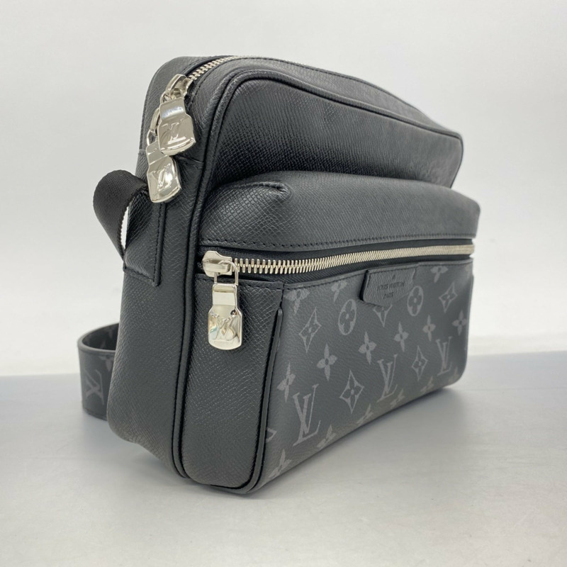 路易威登 Taigarama Outdoor PM 單肩包 M30233 黑色 男士-1