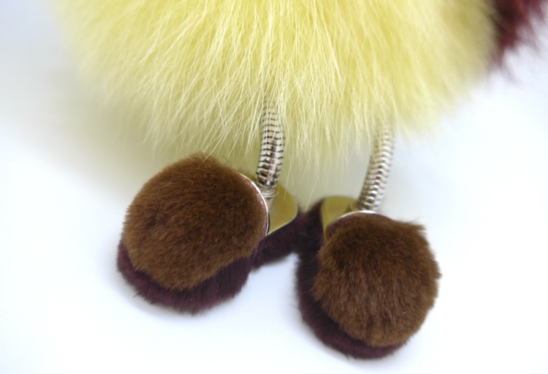 FENDI 超萌小毛怪吊飾-2