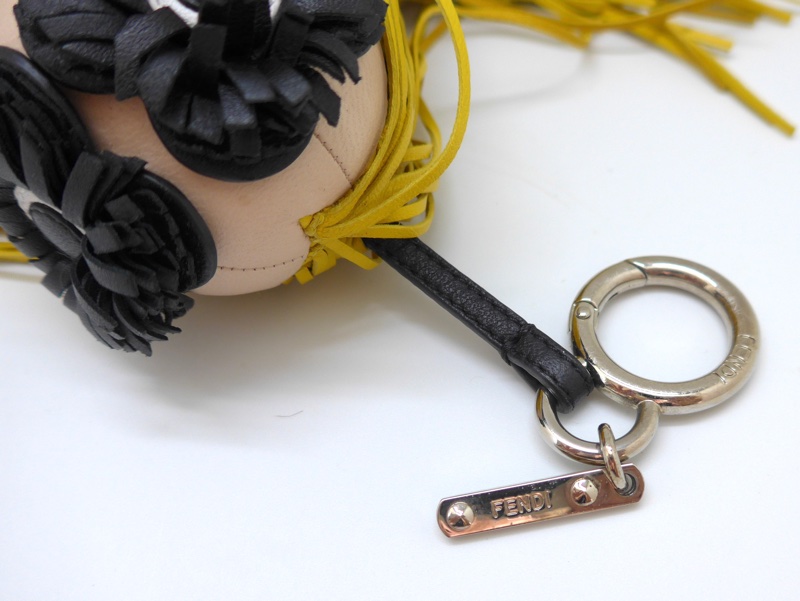FENDI 經典花朵眼睛黃色皮革流蘇吊飾-5