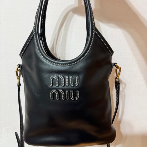 MIU MIU IVY皮革手提斜背包