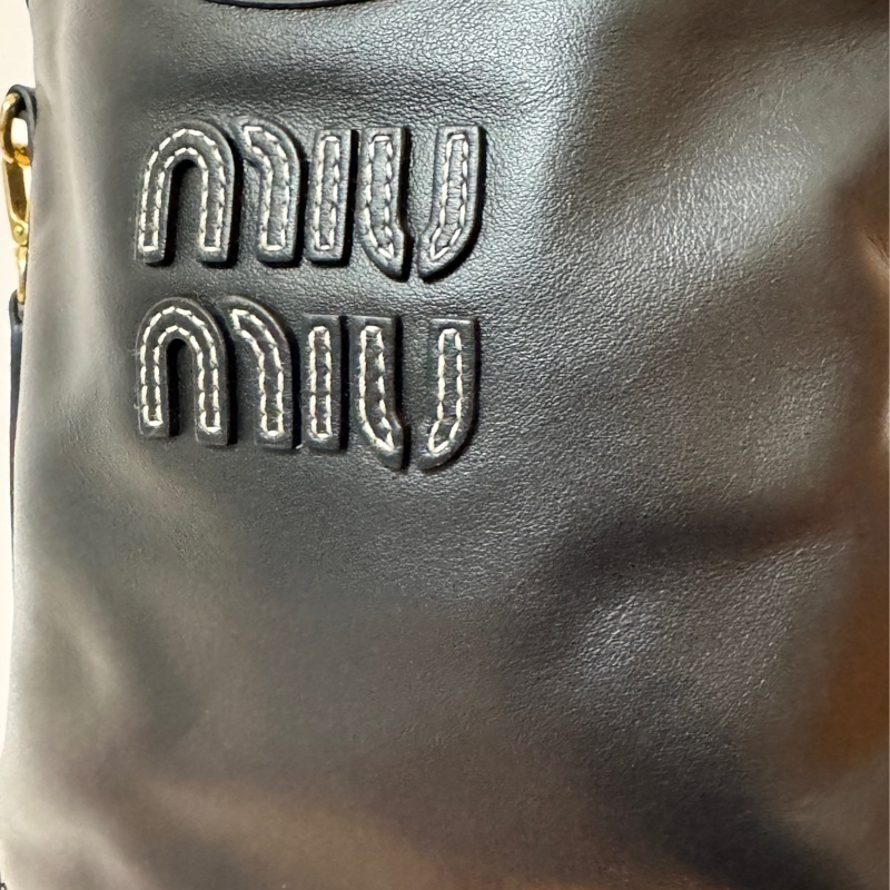 MIU MIU IVY皮革手提斜背包-1