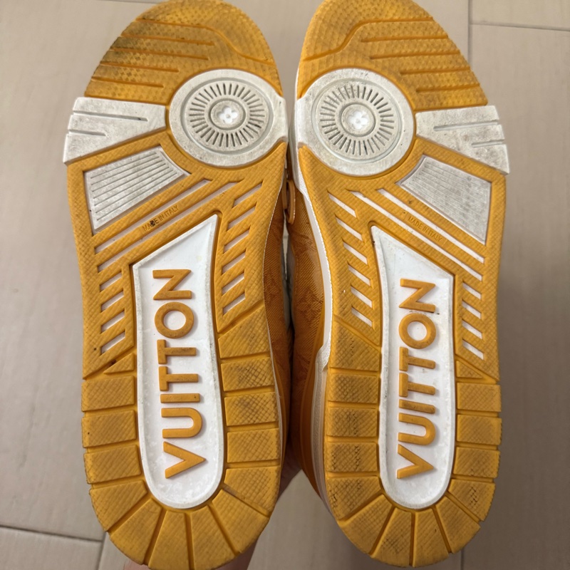 Louis Vuitton LV trainers in white and orange 7 sneakers 鞋-8