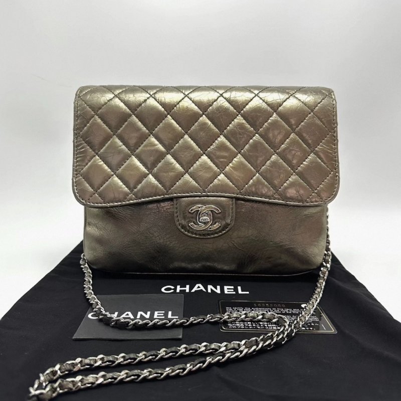 CHANEL 金色CF爆裂紋肩背斜背風琴包 24*17*3 98新配件塵袋保卡-1