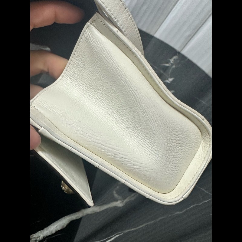 Chanel黑白拼色V紋口蓋包羊皮-9