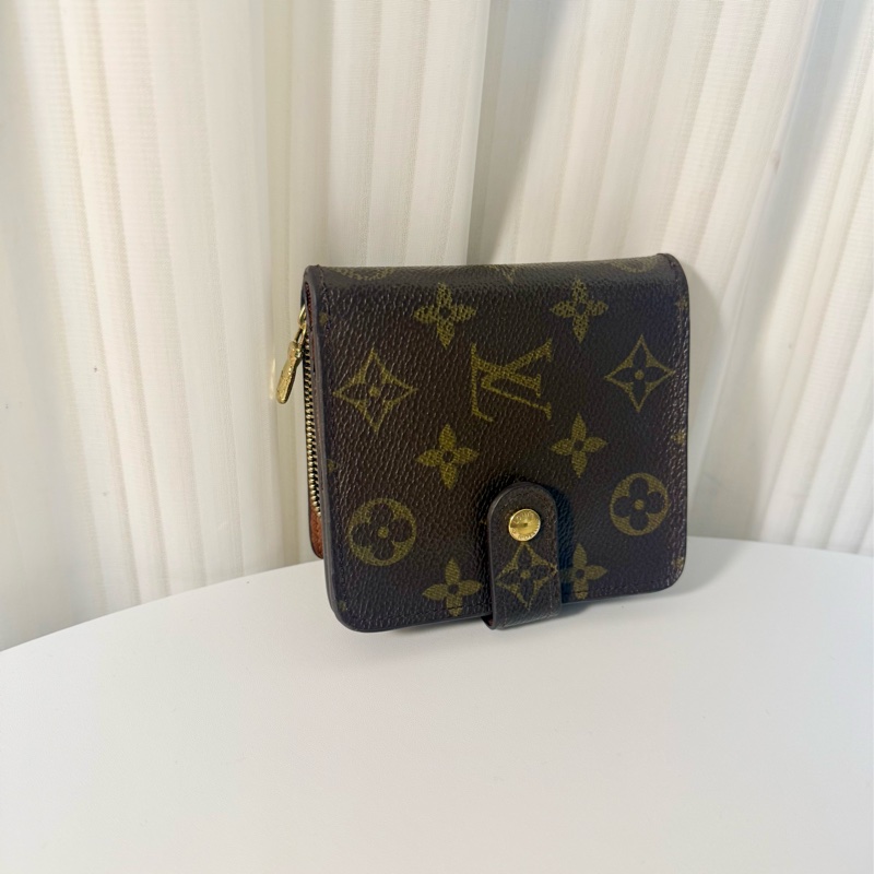 ✔️LV Louis Vuitton 路易威登 Monogram M61667 老花金釦拉鏈短夾-1