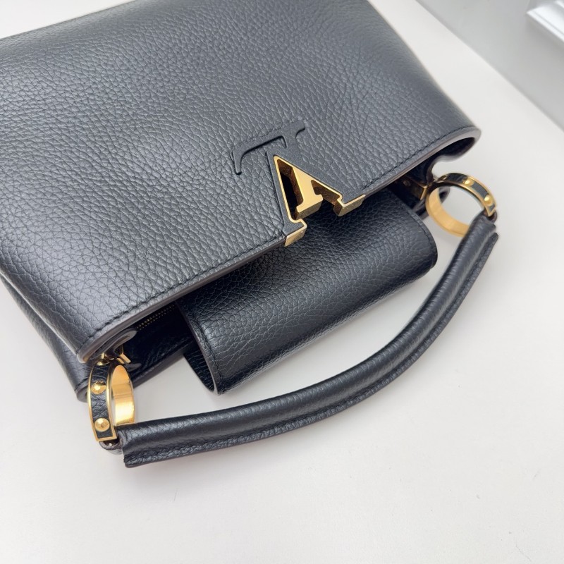 LV路易威登Capucines BB 黑色牛皮經典黑金款-15