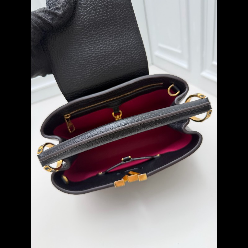 LV路易威登Capucines BB 黑色牛皮經典黑金款-22