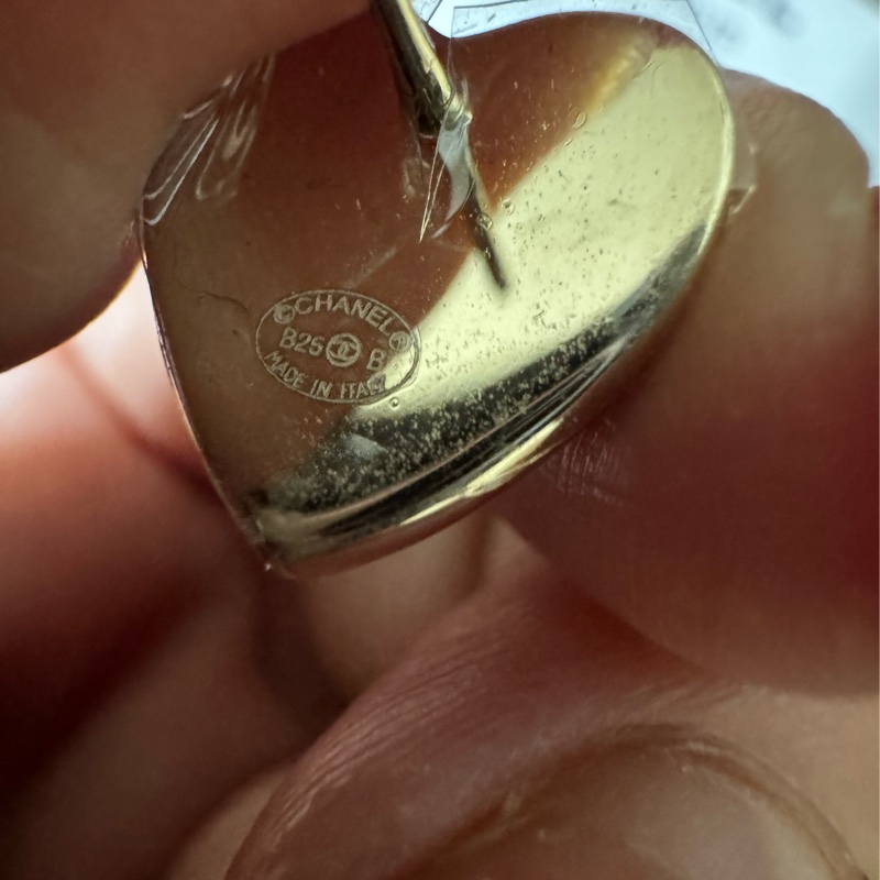 香奈兒25 B愛心耳環-7