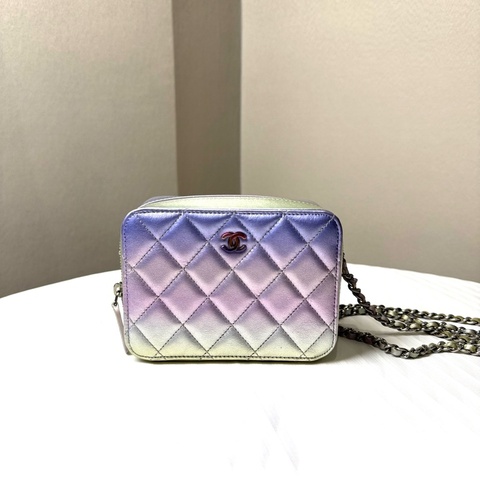 Chanel炫彩漸變相機包