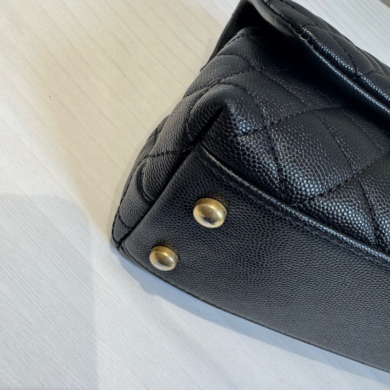 香奈兒Chanel Coco Handel牛皮黑金小號-5