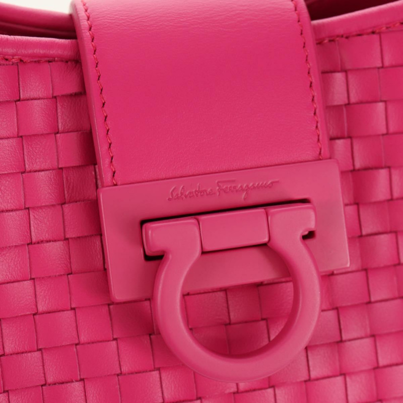 【日本直送】Salvatore Ferragamo Gancini 單肩包 皮革 粉紅色 銀色 正品 BA8419V-17