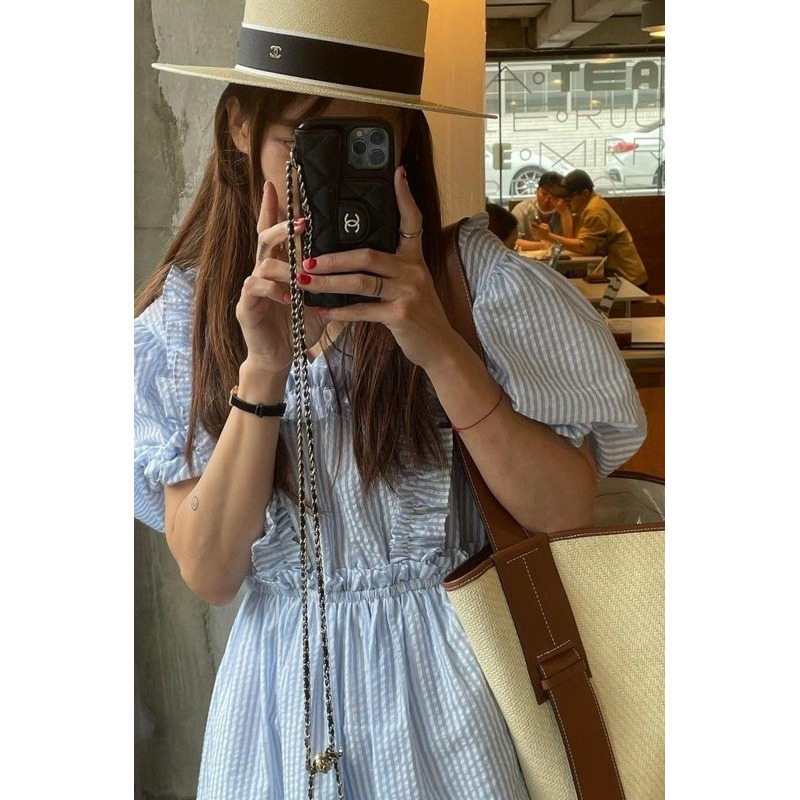 CHANEL 適用於 iPhone 12 Pro 13 Pro 的金球 iPhone 手機殼，魚子醬色-11