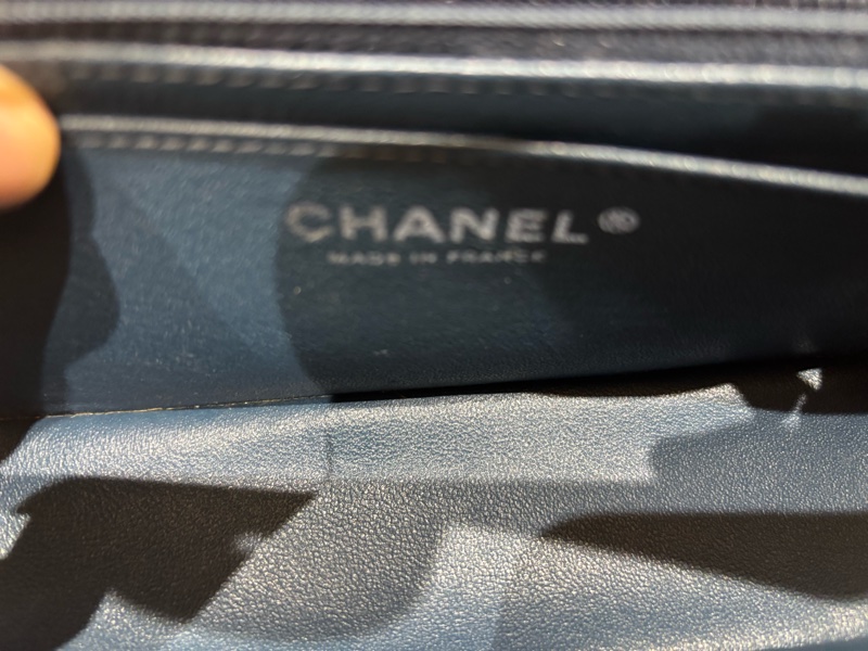 chanel 藍色羊皮銀鏈coco 包-11