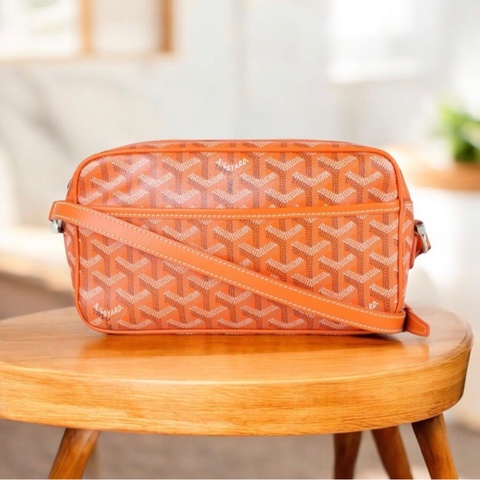 「JL精品代購」98新 Goyard 橘相機包