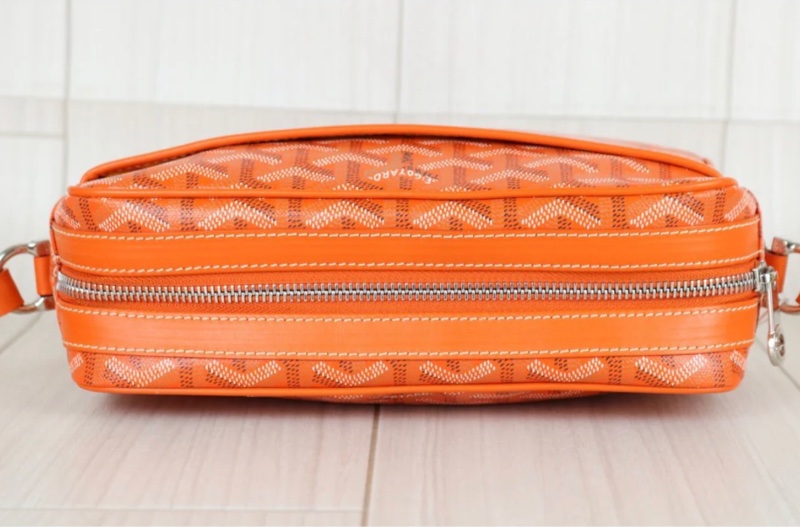 「JL精品代購」98新 Goyard 橘相機包-9