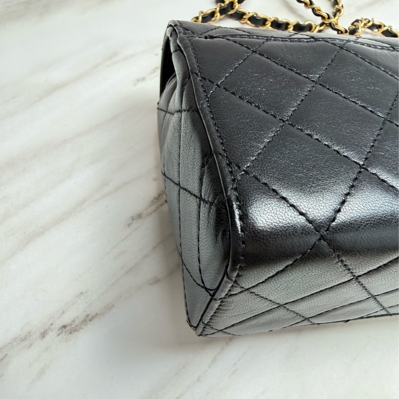 Chanel 香奈兒 22K復古方胖 菱格紋口蓋包  黑色金鏈-10